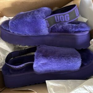 UGG fuzzy slippers